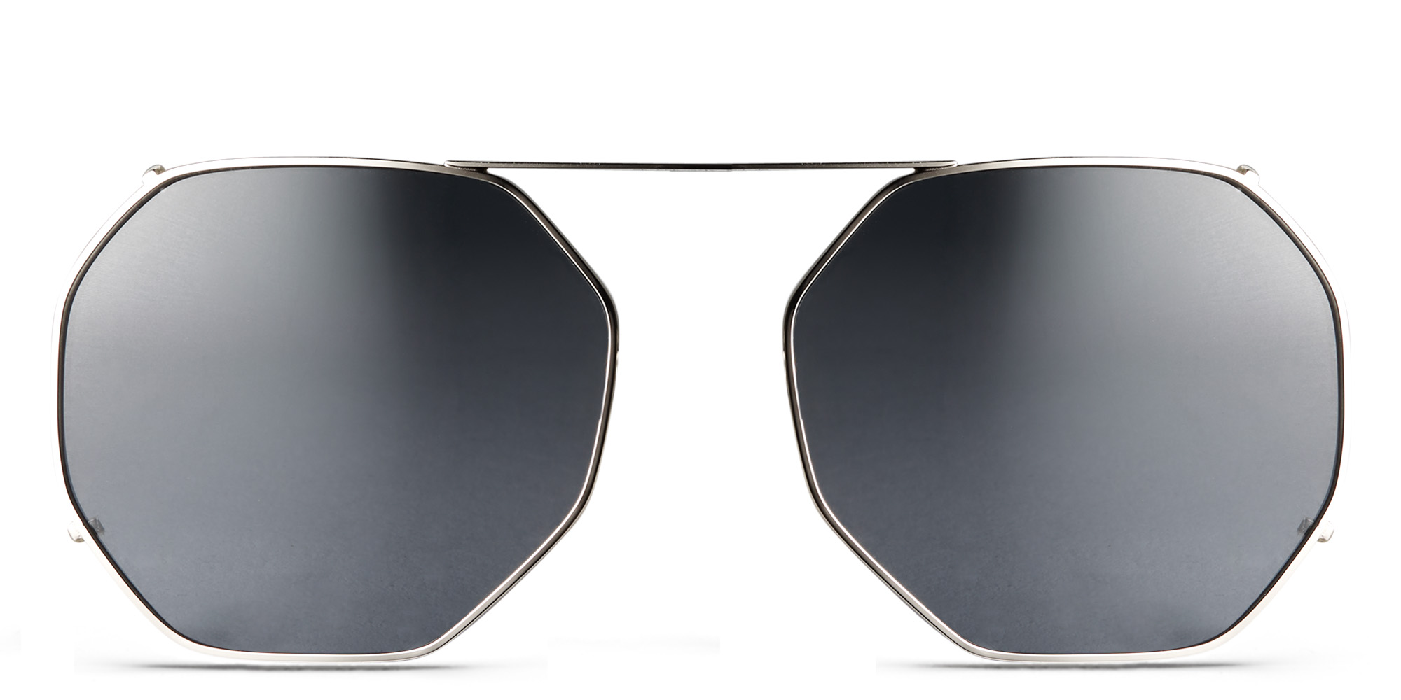 {{ t('clippons.image-alt') }}